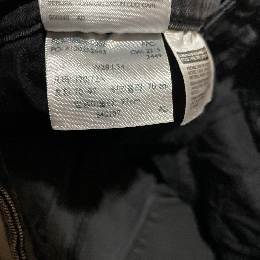 Levi's 712 Slim Jeans Womens Size 28 X 31 Black Stretch Skinny Mid Rise Denim - Picture 7 of 9